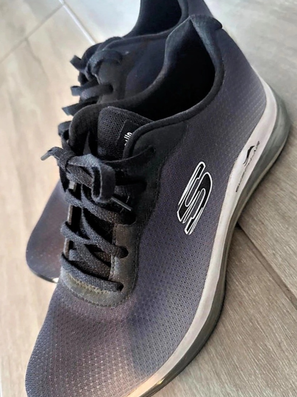 Skechers Arch Fit Black Athletic Shoes